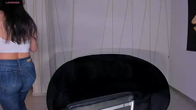 SunnyRivers live sex cam