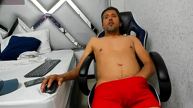 DANIDICK_VC live sex cam