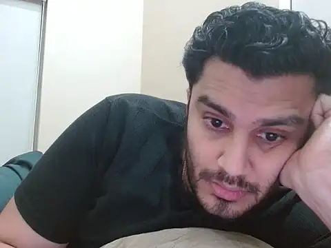 robintoit live sex cam