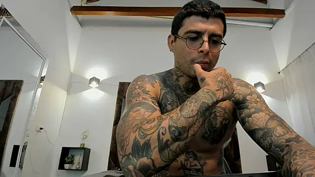 MATEO_DILUCA's cam snapshot