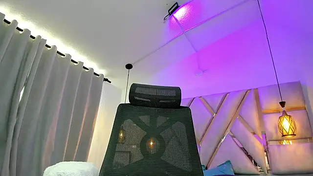 sayronvg's cam snapshot