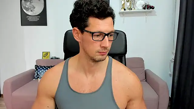 BrutusK08's cam snapshot