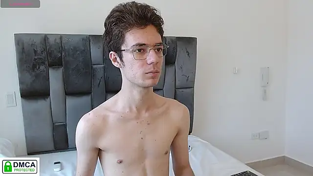 SaccharineSin's cam snapshot