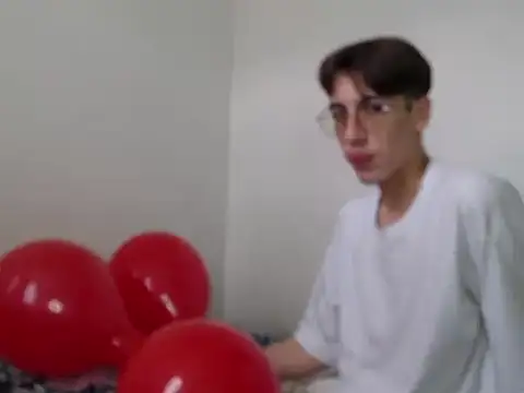 Dio__morningstar's cam snapshot