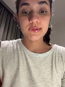 amcutefatima live sex cam