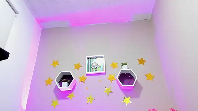 Laskhmi_ live sex cam