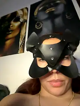 Teengirlmiaa live sex cam