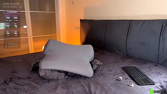 mirai_meeow live sex cam