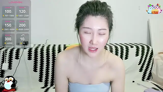 YINGZI-2025 live sex cam