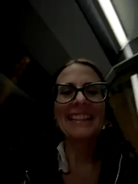 NataKitten live sex cam