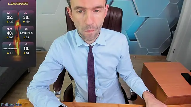 SteveTiger live sex cam