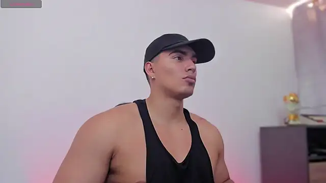 JamesGraay live sex cam