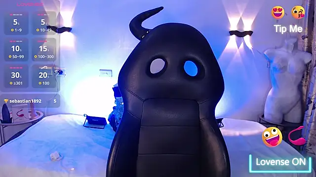 Emili_Roux live sex cam