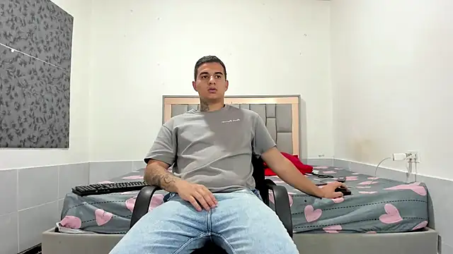 simookeler live sex cam