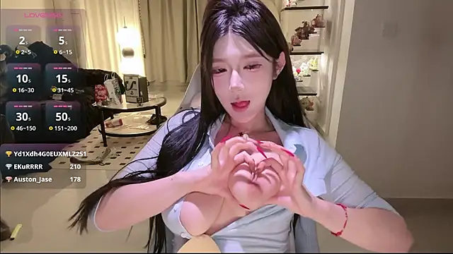 Xiaoxue_L live sex cam