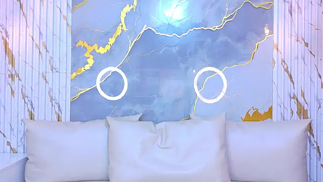 NIKIBUNNY's cam snapshot