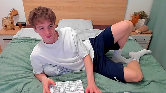 Fandi_777 live sex cam