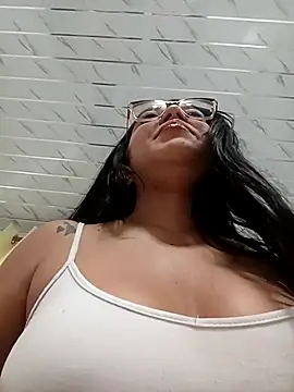 -VICKKY live sex cam