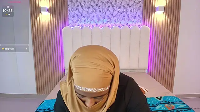 Lina_arabiann's cam snapshot