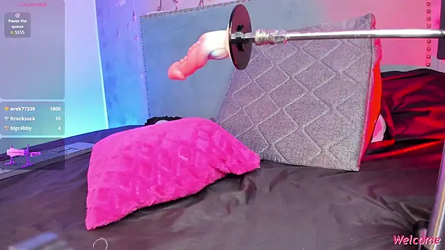 Anthonela_art's cam snapshot