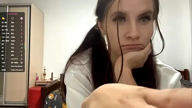 Juice_berries's cam snapshot