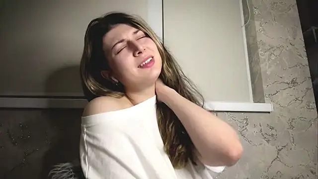 lunary_dr's cam snapshot