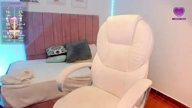 MarianaSandoval27's cam snapshot