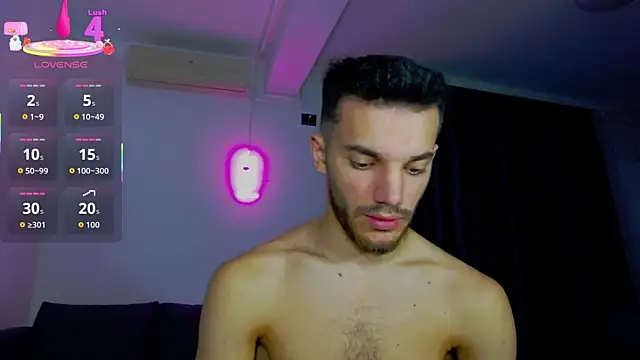 DominicValente's cam snapshot