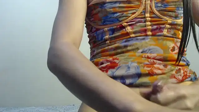 Dhyllan_'s cam snapshot