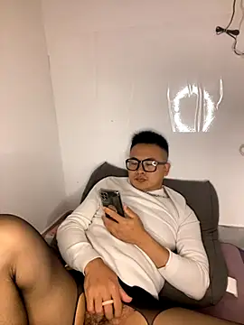 lixiaoshuai8 live sex cam