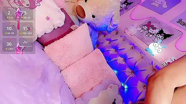 Cute_Roxxy live sex cam