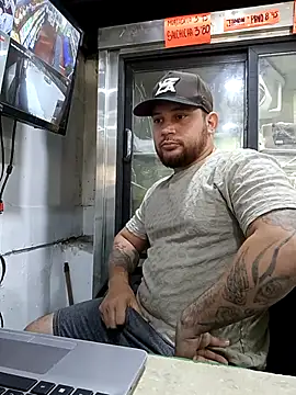 Catire10_'s cam snapshot