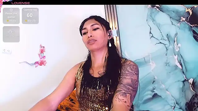 khiara_moretti live sex cam