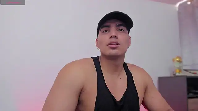 JamesGraay live sex cam