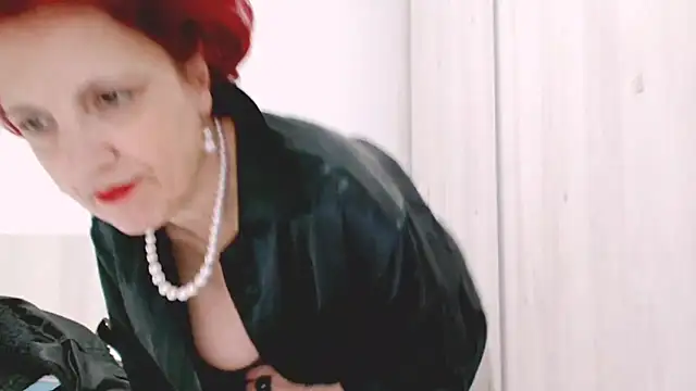 MilfSupreme live sex cam