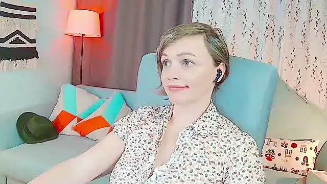 SweetEye live sex cam