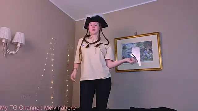 MelvinaEbner live sex cam