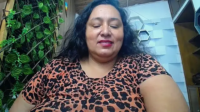 TistMature live sex cam