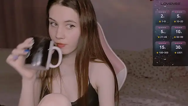 CoddleWeeper_ live sex cam