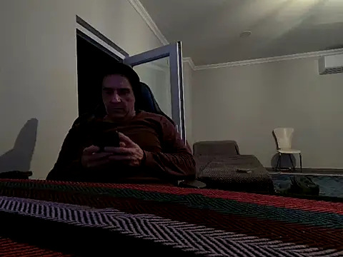 ALPHANDRE live sex cam