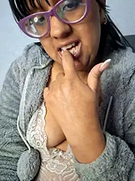 ZaidaWet live sex cam