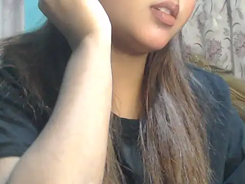 NancyRuvi live sex cam