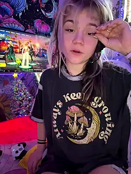 Cutiepiespanks live sex cam