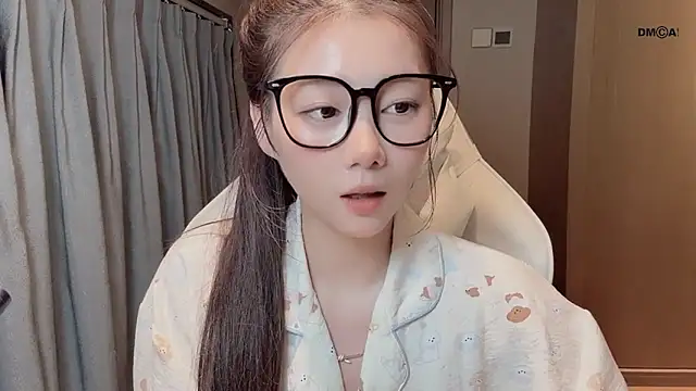 Makinghappymyself_ live sex cam