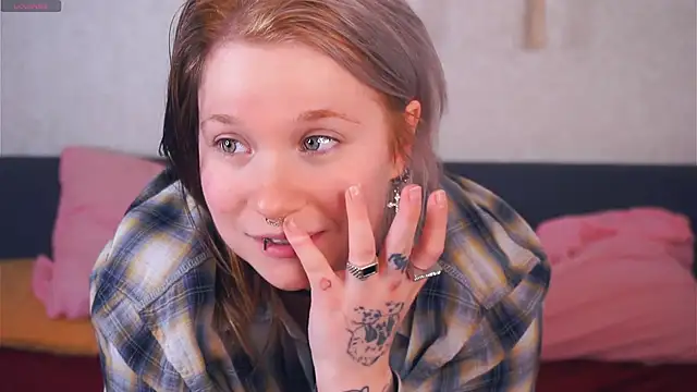 EviaVanveen live sex cam