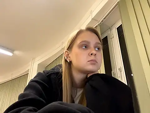 PaulitaSolow live sex cam