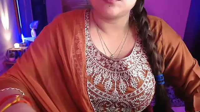 Mitikaa live sex cam