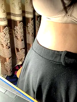 Lydia-a live sex cam