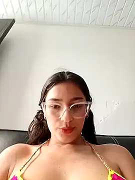 Ary-18 live sex cam