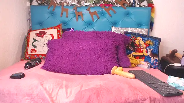 SARAWILLS live sex cam